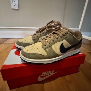 Nike Dunk Low "Driftwood" (W) - Size 6 Style Code: DD1503-200